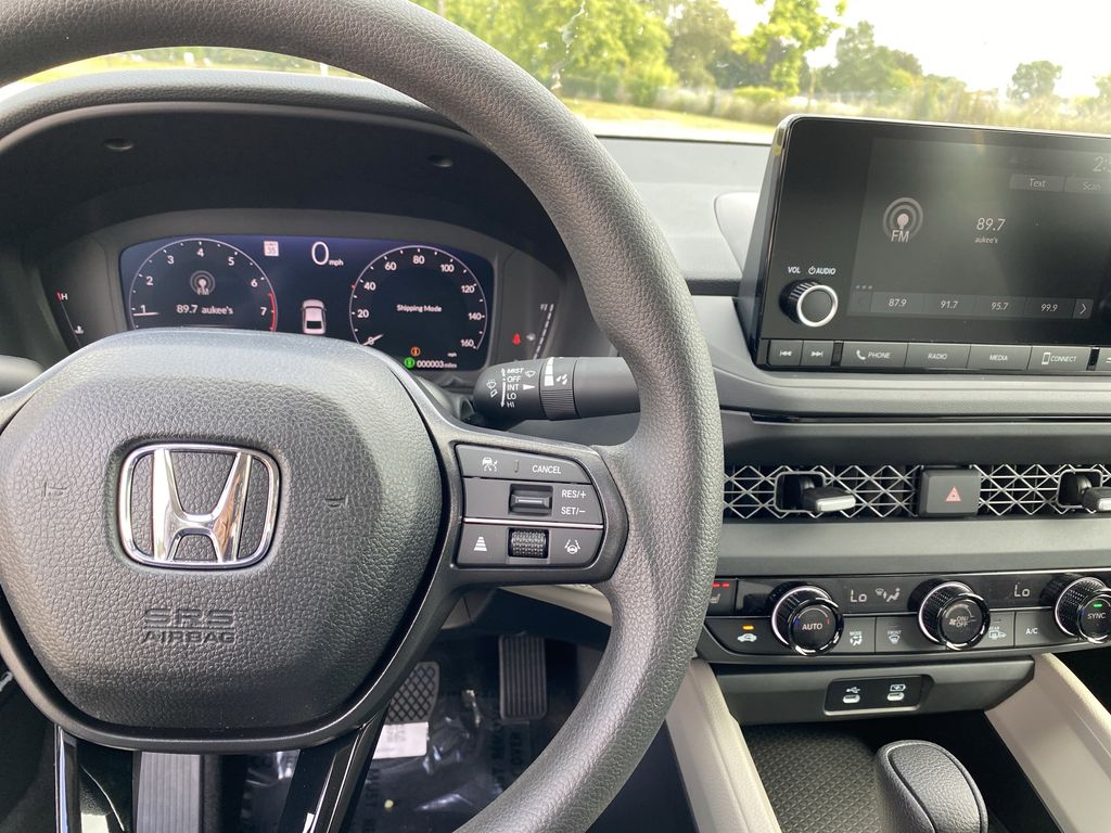 2025 Honda Accord SE photo 8