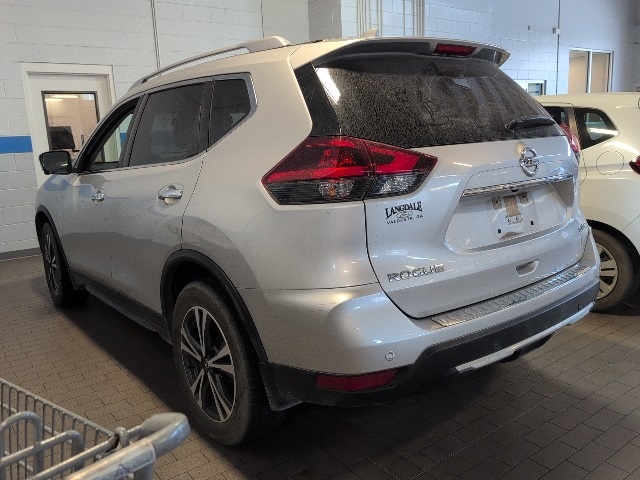 2020 Nissan Rogue SV photo 4