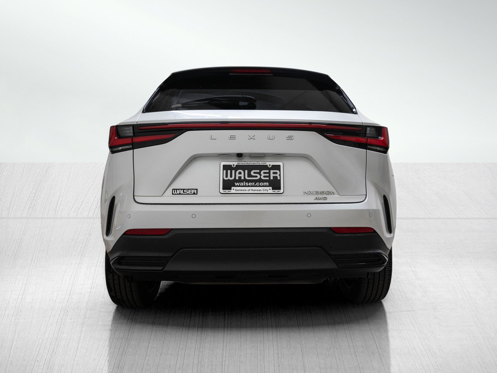 2022 Lexus NX 350h Premium AWD photo 3