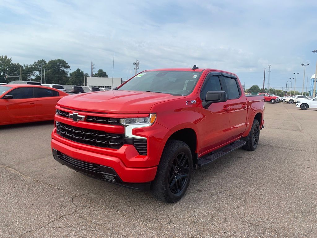 2022 Chevrolet Silverado 1500 RST photo 3
