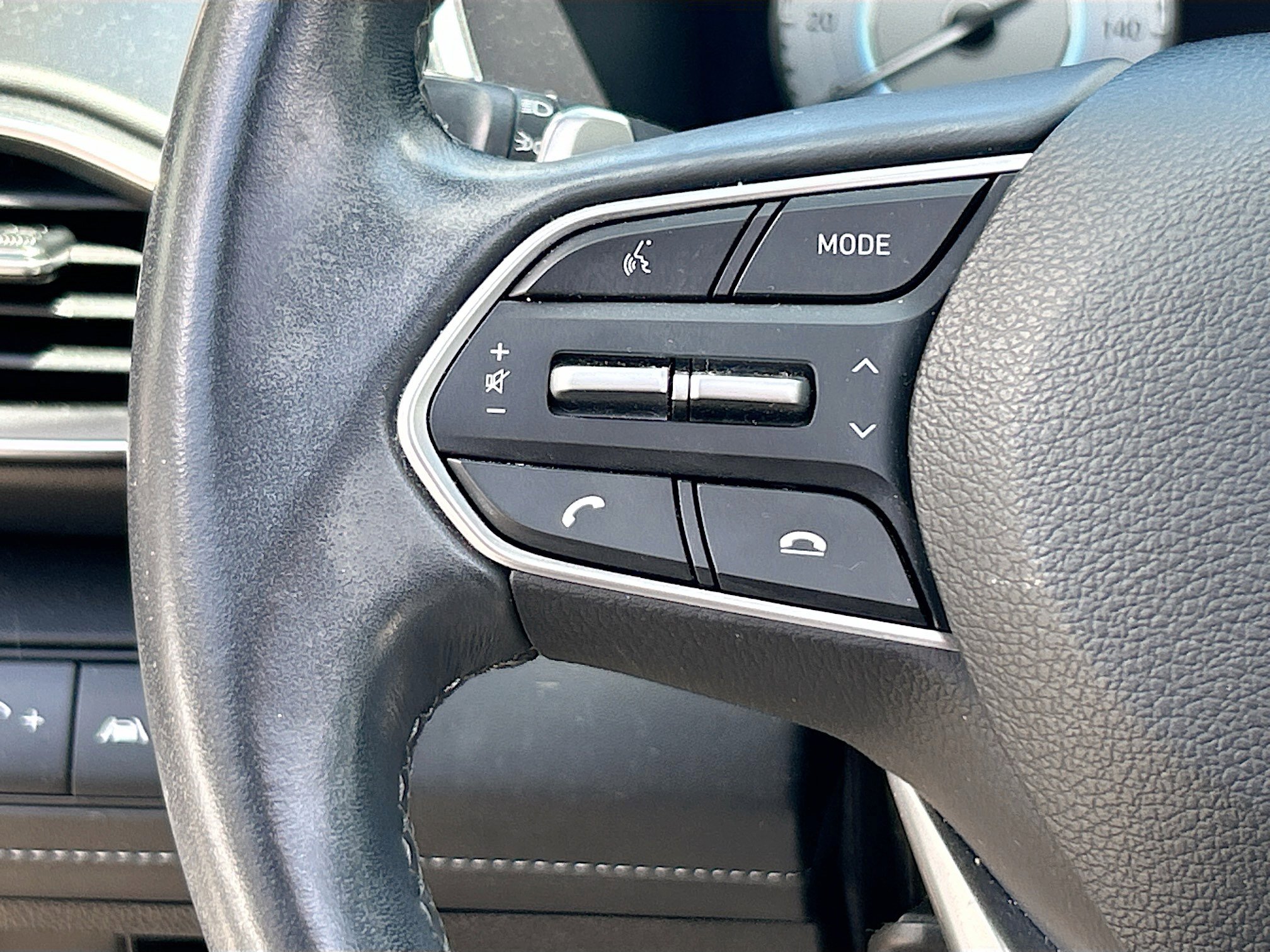 2023 Hyundai Santa Fe SEL Premium photo 28
