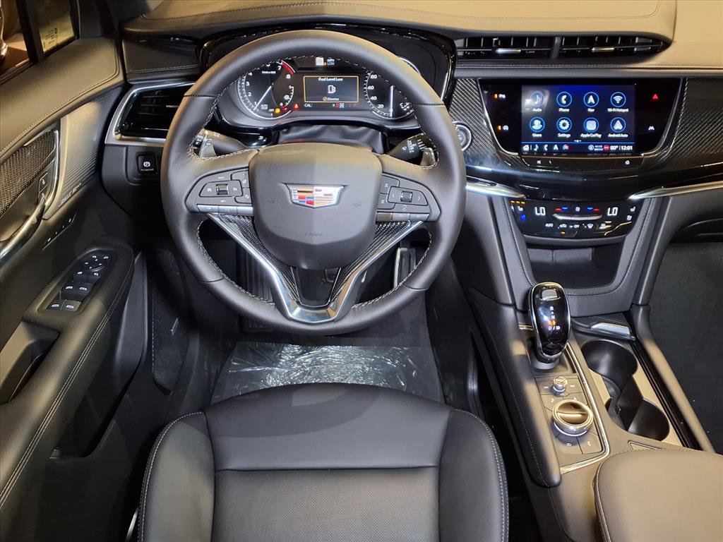 2025 Cadillac XT6 Sport photo 11