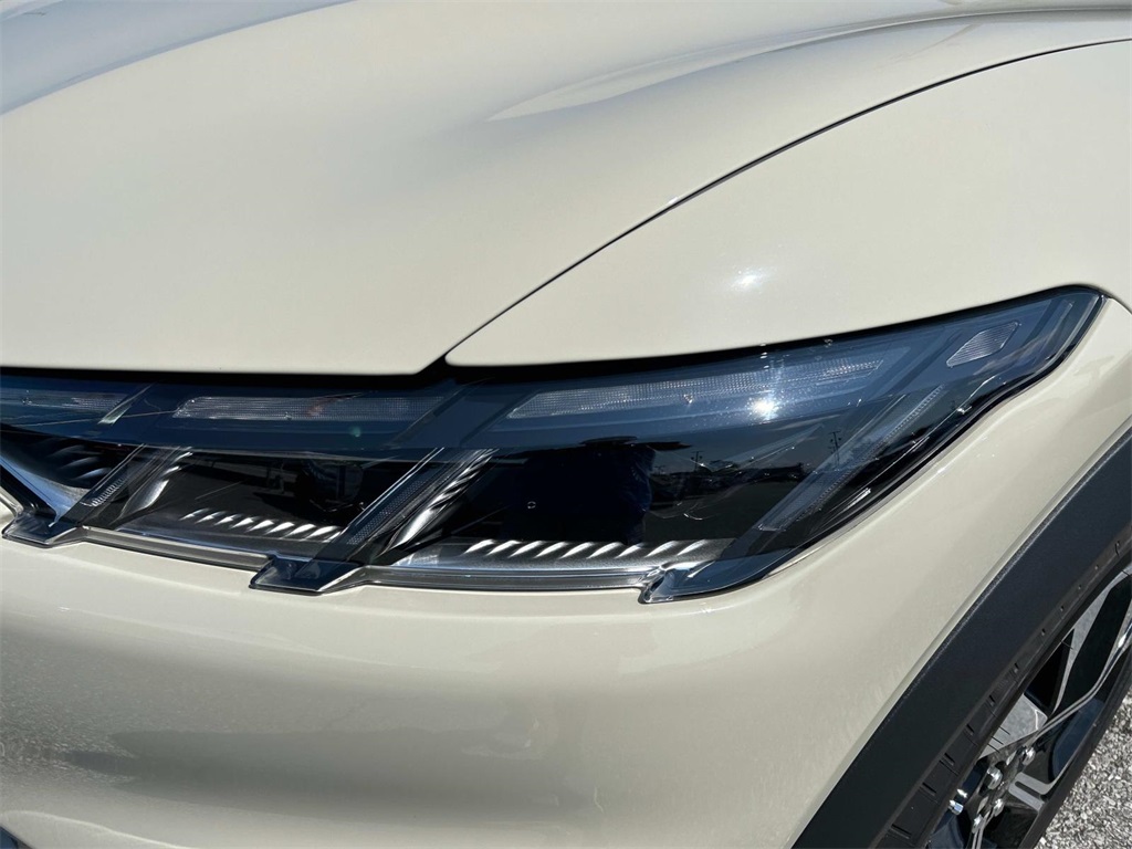 2025 Ford Mustang Mach-E Select photo 8