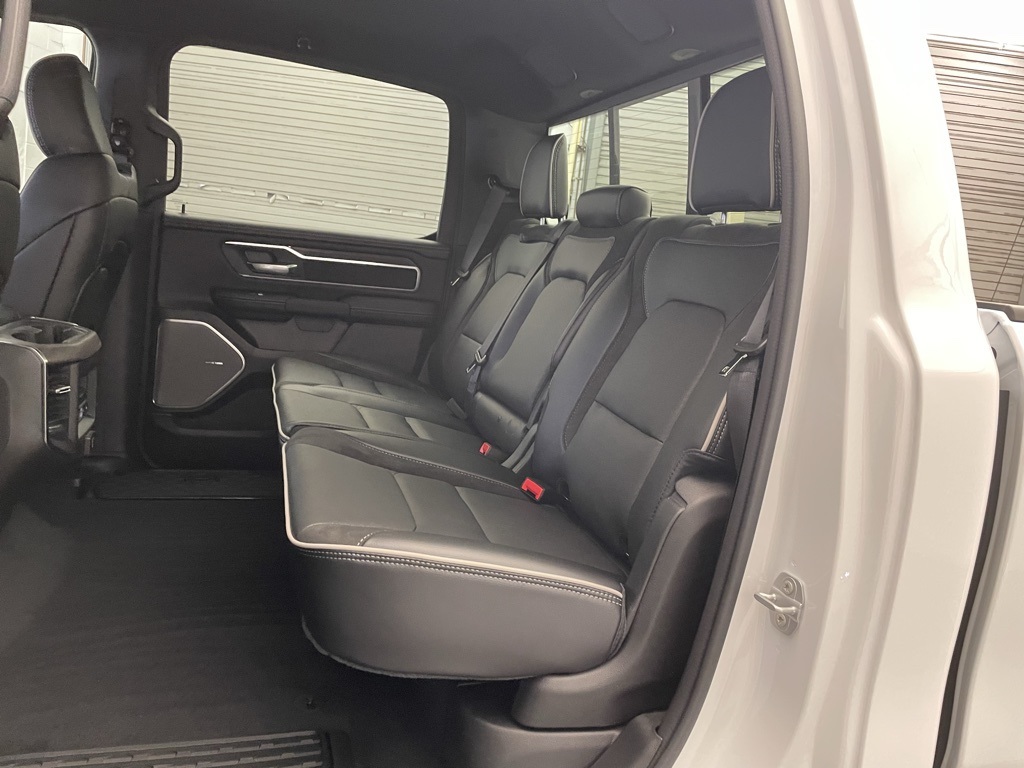 2025 Ram 1500 Laramie photo 14