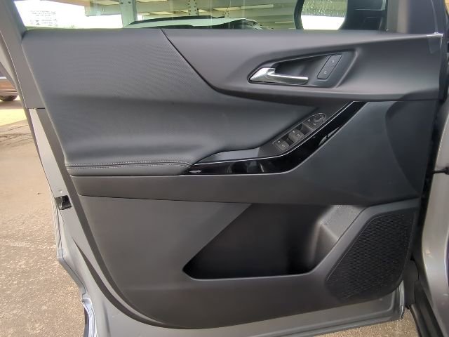 2026 Chevrolet Equinox LT photo 17