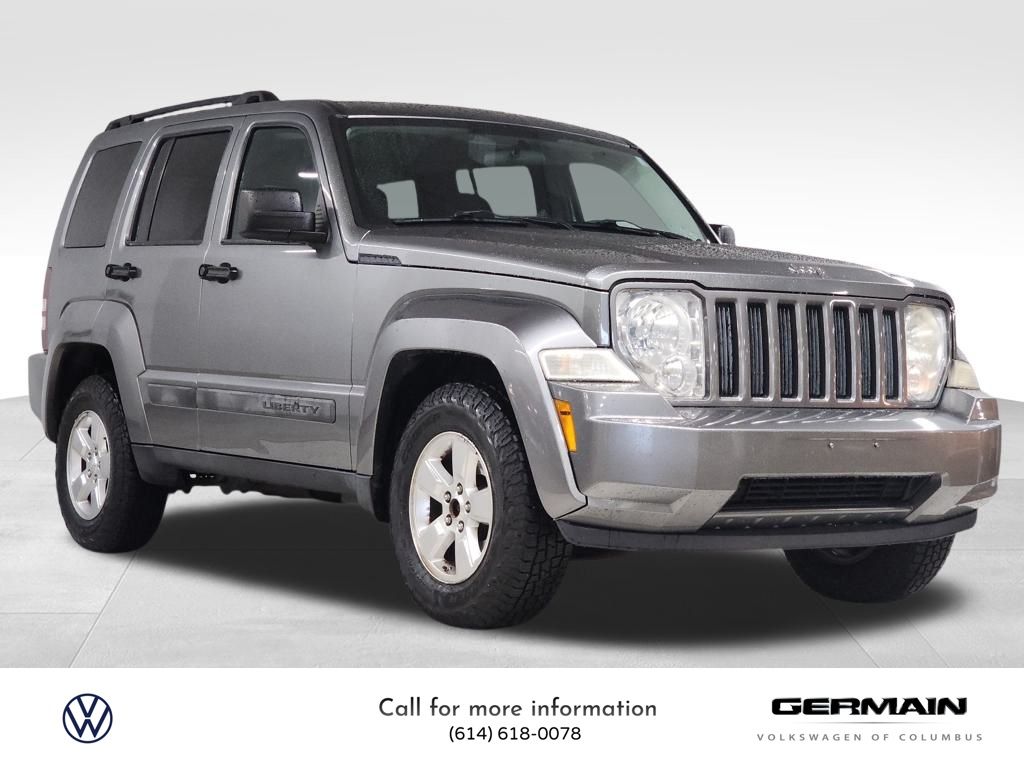2012 Jeep Liberty Sport photo 3