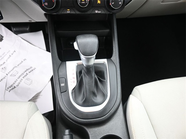 2023 Kia Forte LXS photo 4