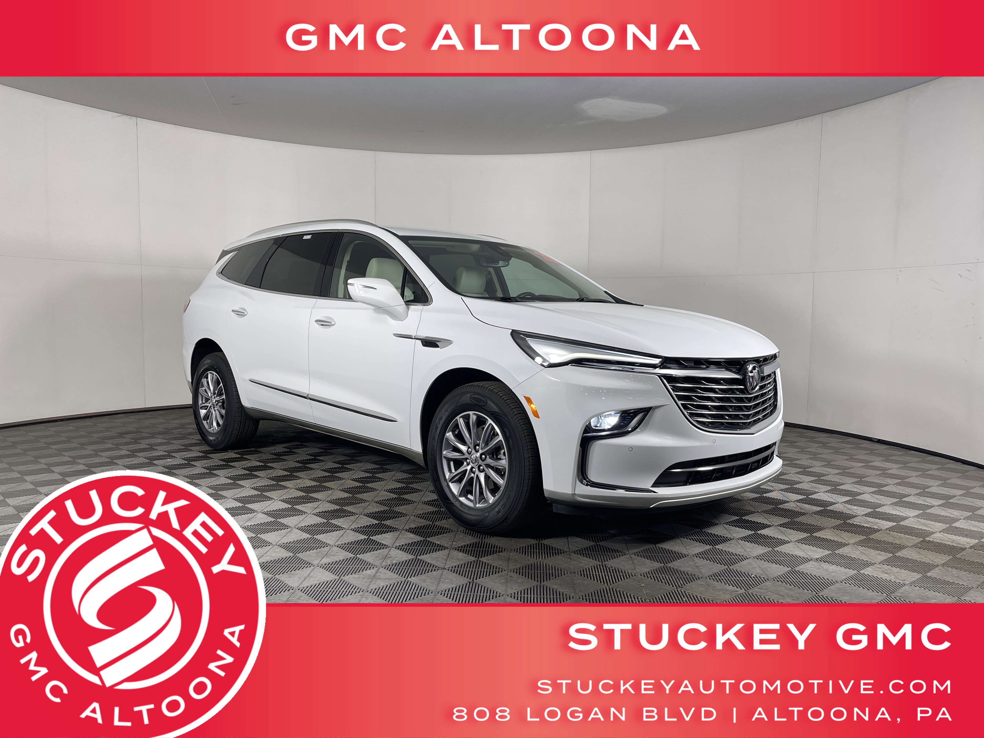 2023 Buick Enclave Essence's photo