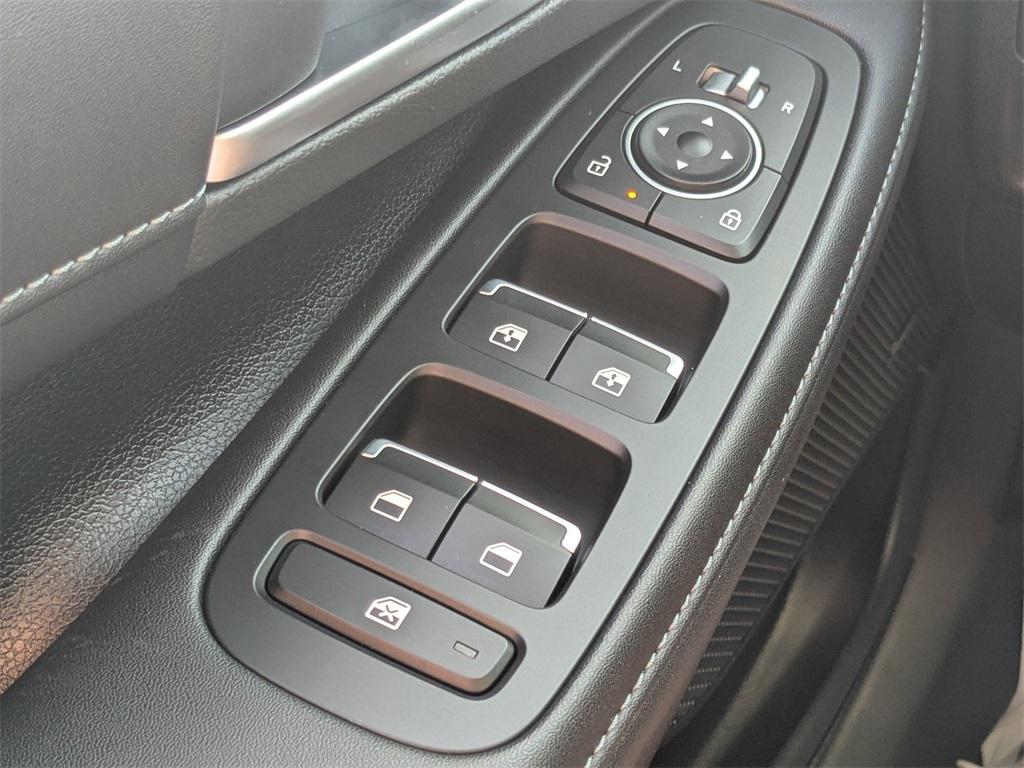 2025 Hyundai Sonata Hybrid Limited photo 20