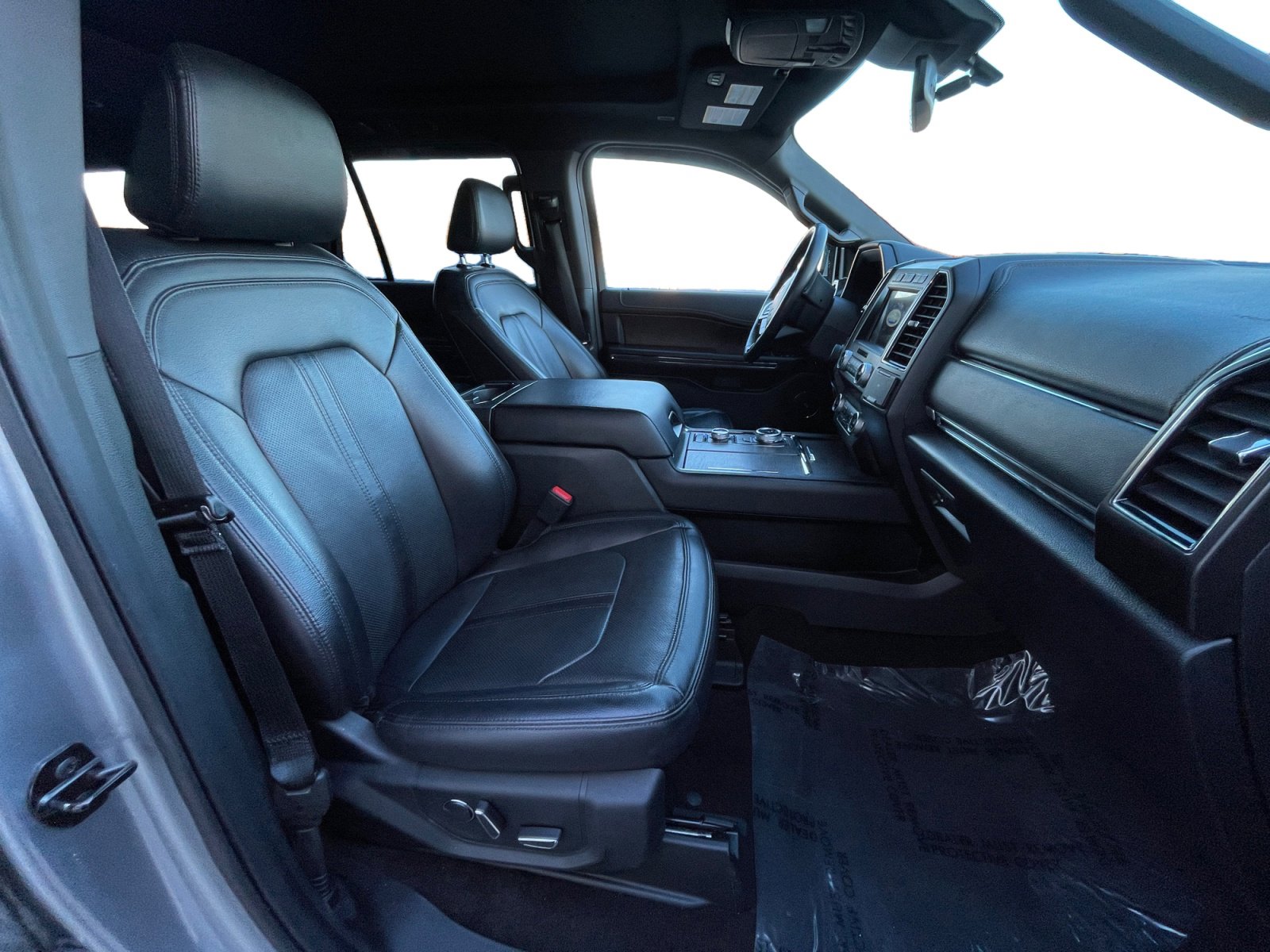 Used 2021 Ford Expedition Limited with VIN 1FMJK2AT1MEA83526 for sale in Kansas City