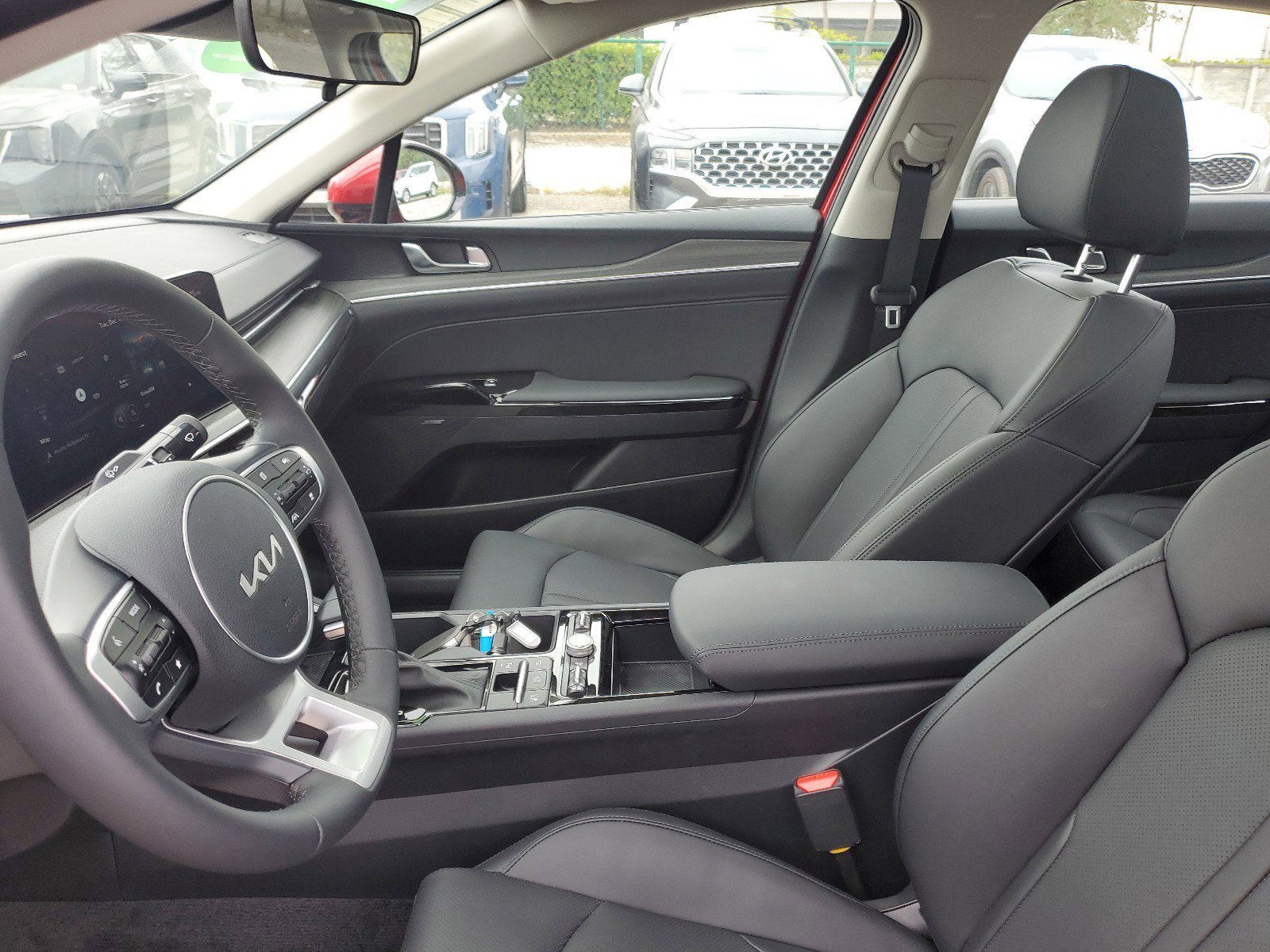 2025 Kia K5 EX photo 21