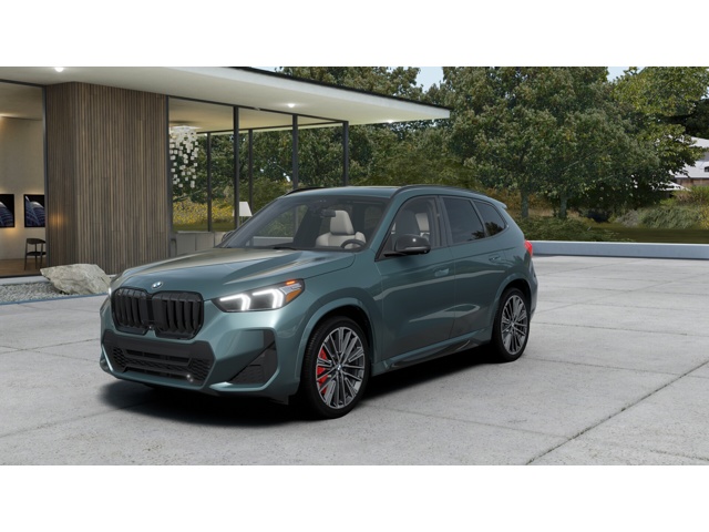 2026 BMW X1 28i's photo