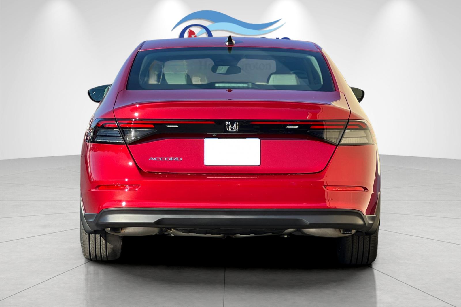 2025 Honda Accord SE photo 4
