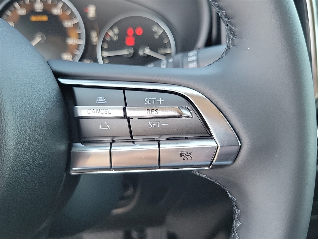 2025 Mazda CX-50 Premium Plus photo 8