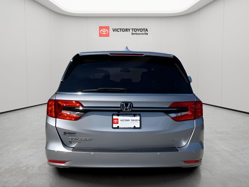 2023 Honda Odyssey Elite photo 4
