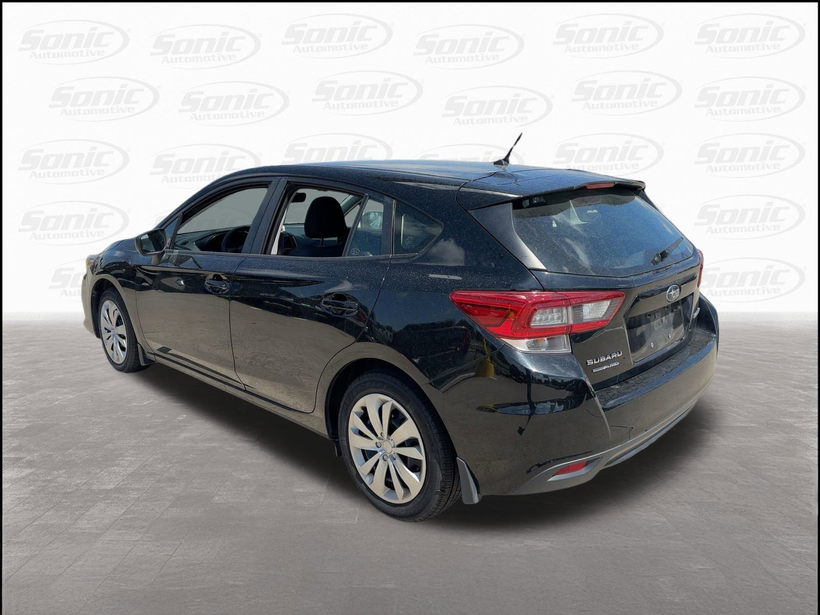 2023 Subaru Impreza Base photo 2