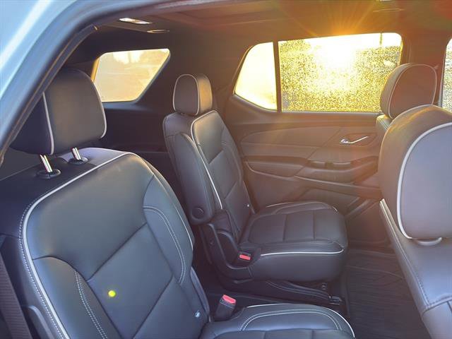 2023 Chevrolet Traverse Premier photo 9