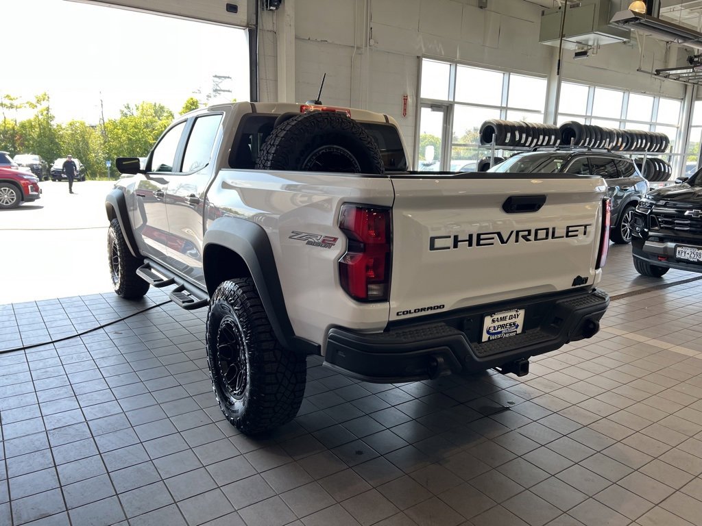 2024 Chevrolet Colorado ZR2 photo 4
