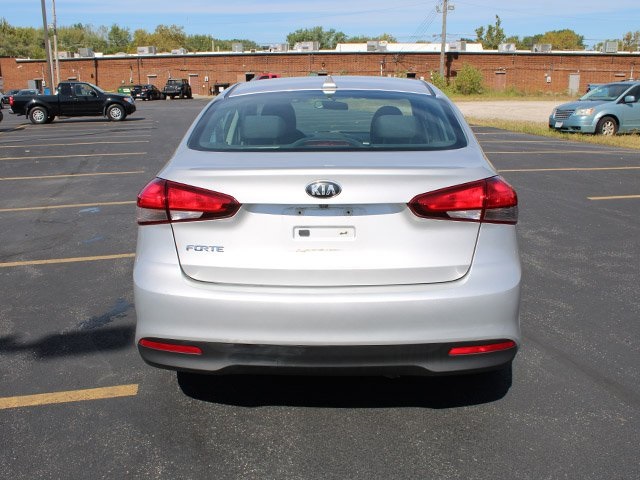 2018 Kia Forte LX S EX photo 6