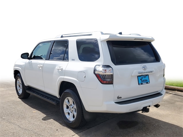 2017 Toyota 4Runner SR5 Premium photo 4