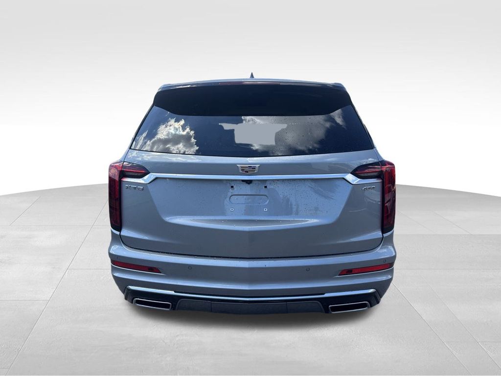 2025 Cadillac XT6 Premium Luxury photo 11