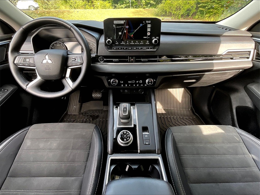 2024 Mitsubishi Outlander SE Ralliart photo 20