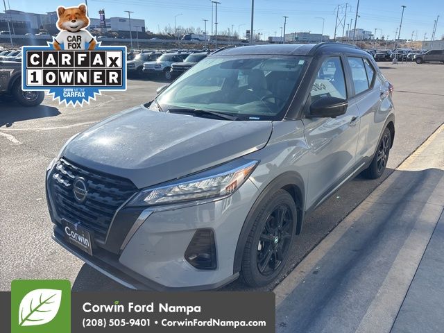 2021 Nissan Kicks SR