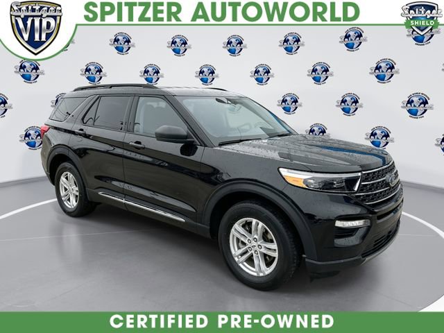 2023 Ford Explorer XLT's photo