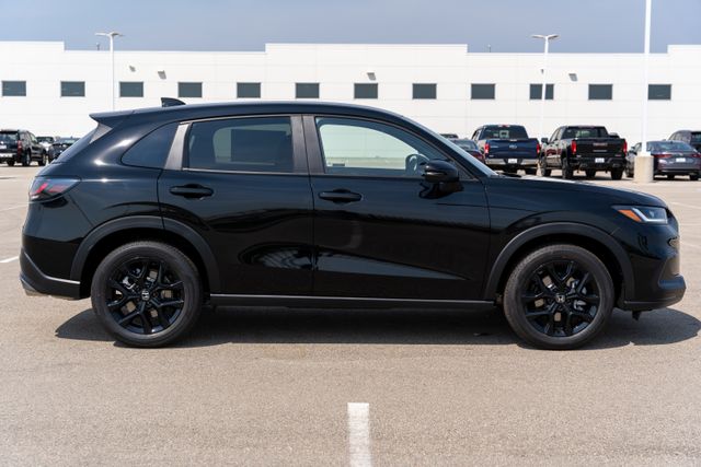 2023 Honda HR-V Sport photo 7