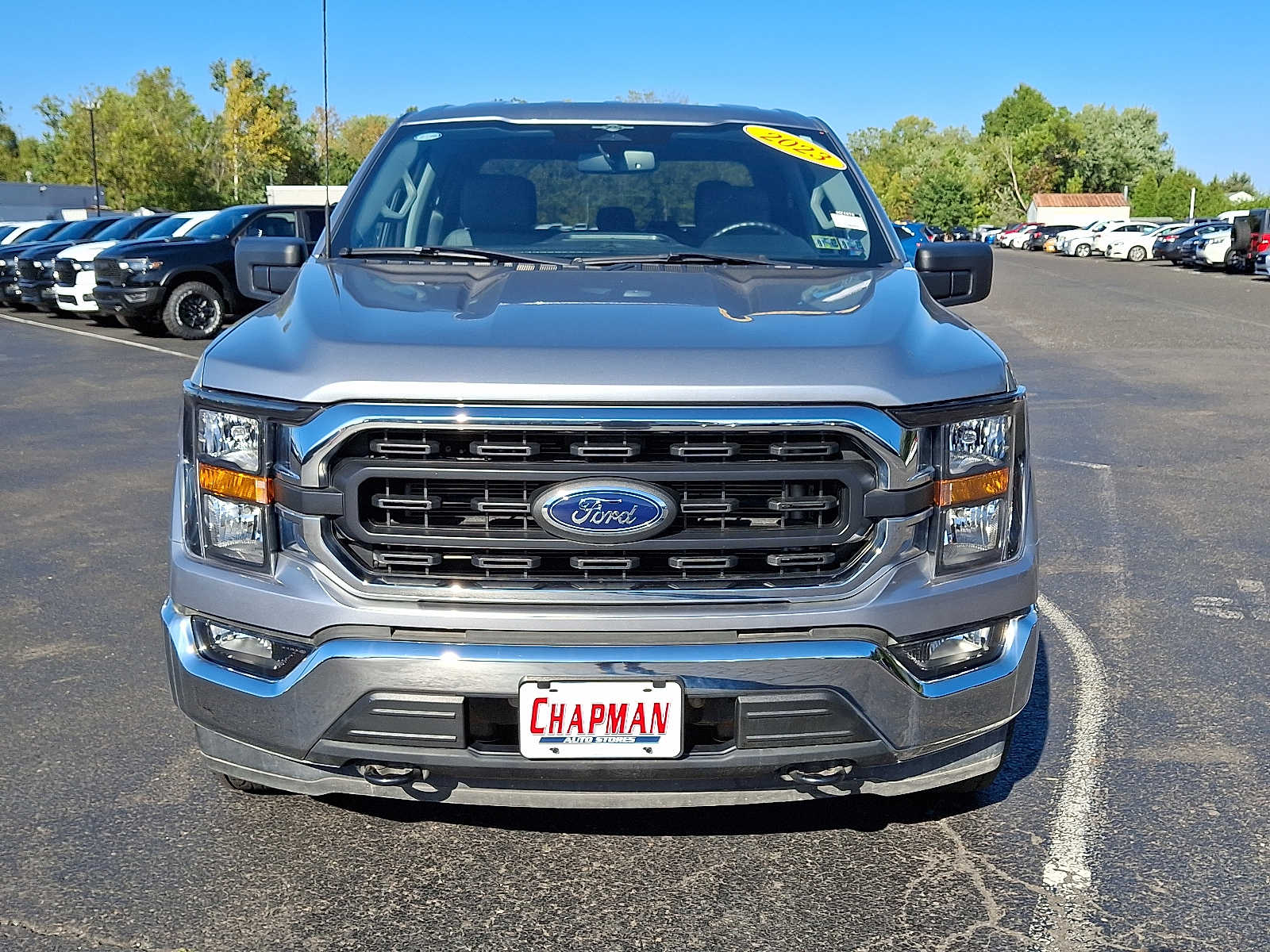 2023 Ford F-150 XLT photo 2