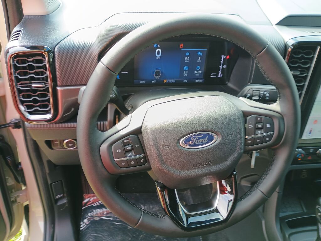 2025 Ford Ranger XLT photo 11