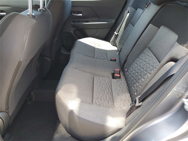 2025 Nissan Kicks SV photo 15