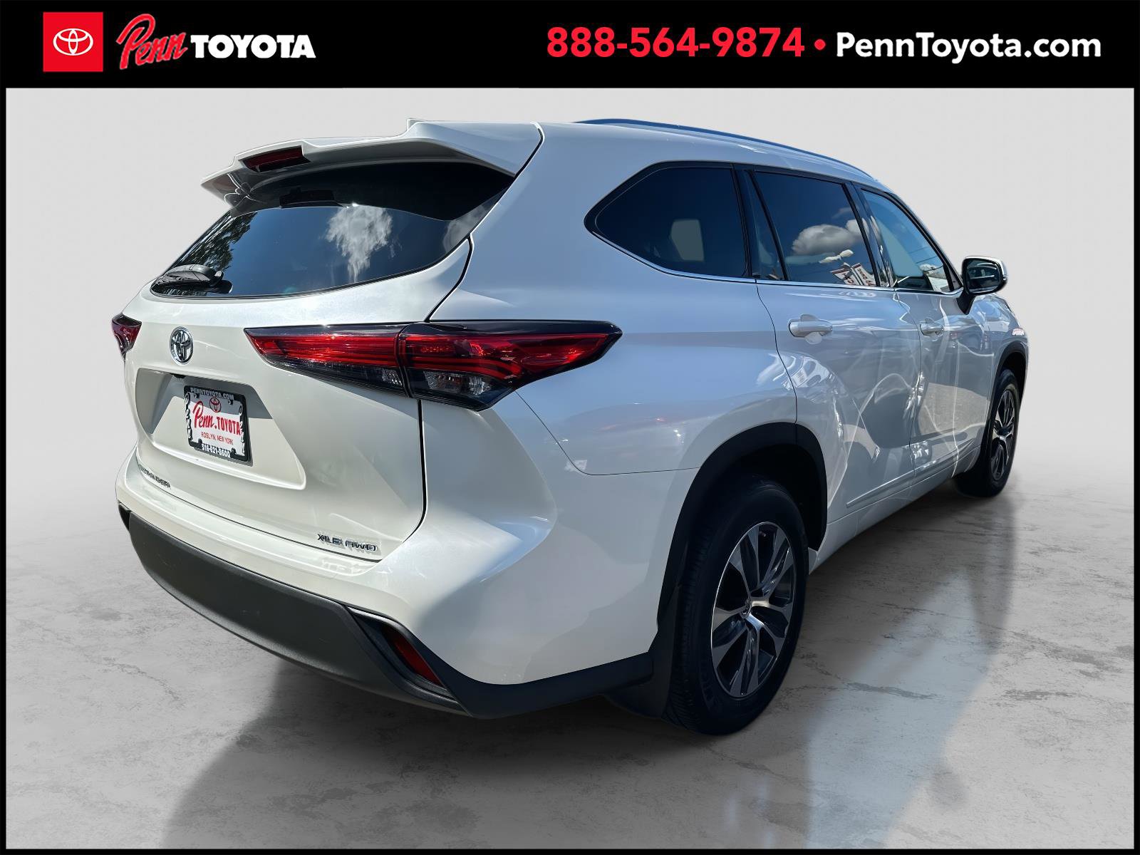 2020 Toyota Highlander XLE photo 4