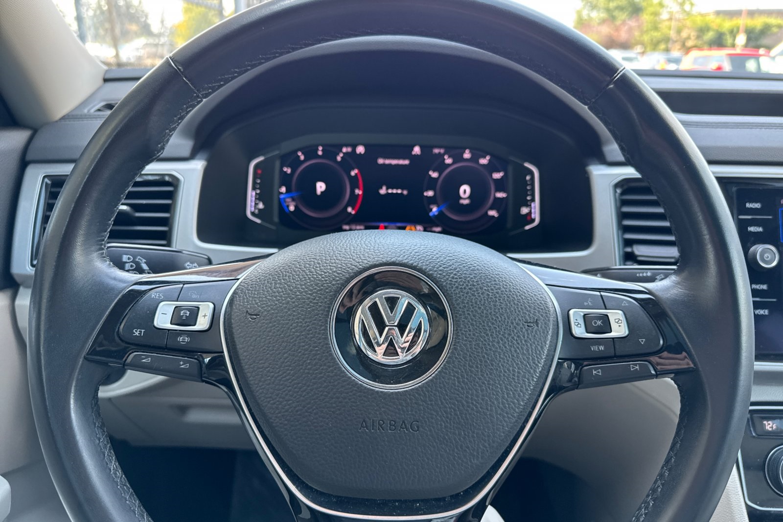 2019 Volkswagen Atlas V6 SEL Premium photo 23