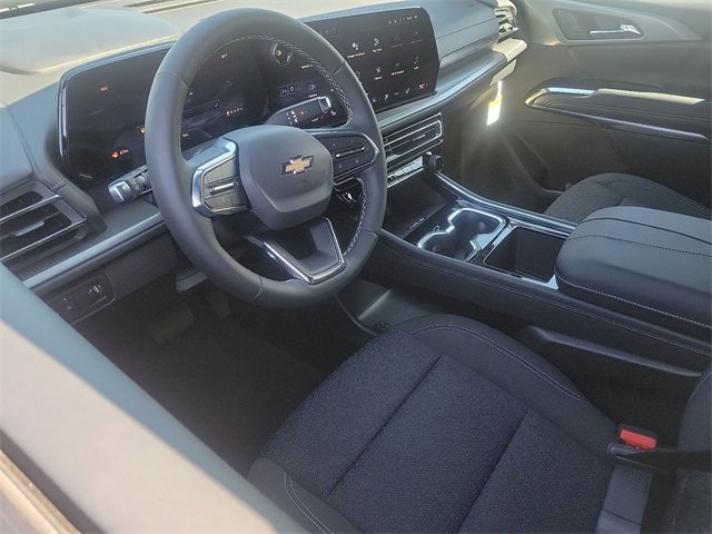 2026 Chevrolet Traverse photo 5