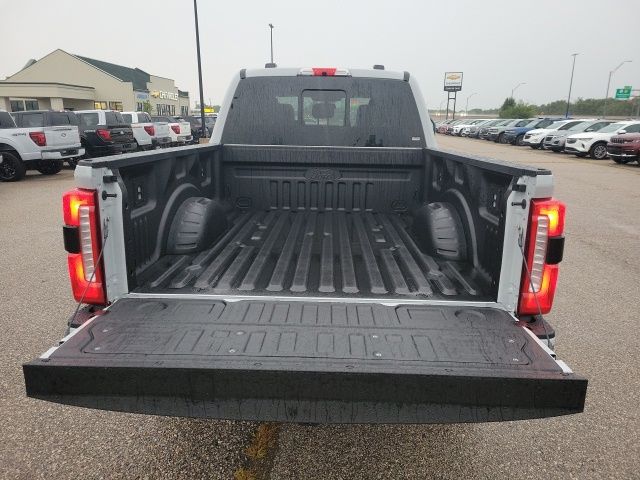 2026 Ford F-250 photo 24