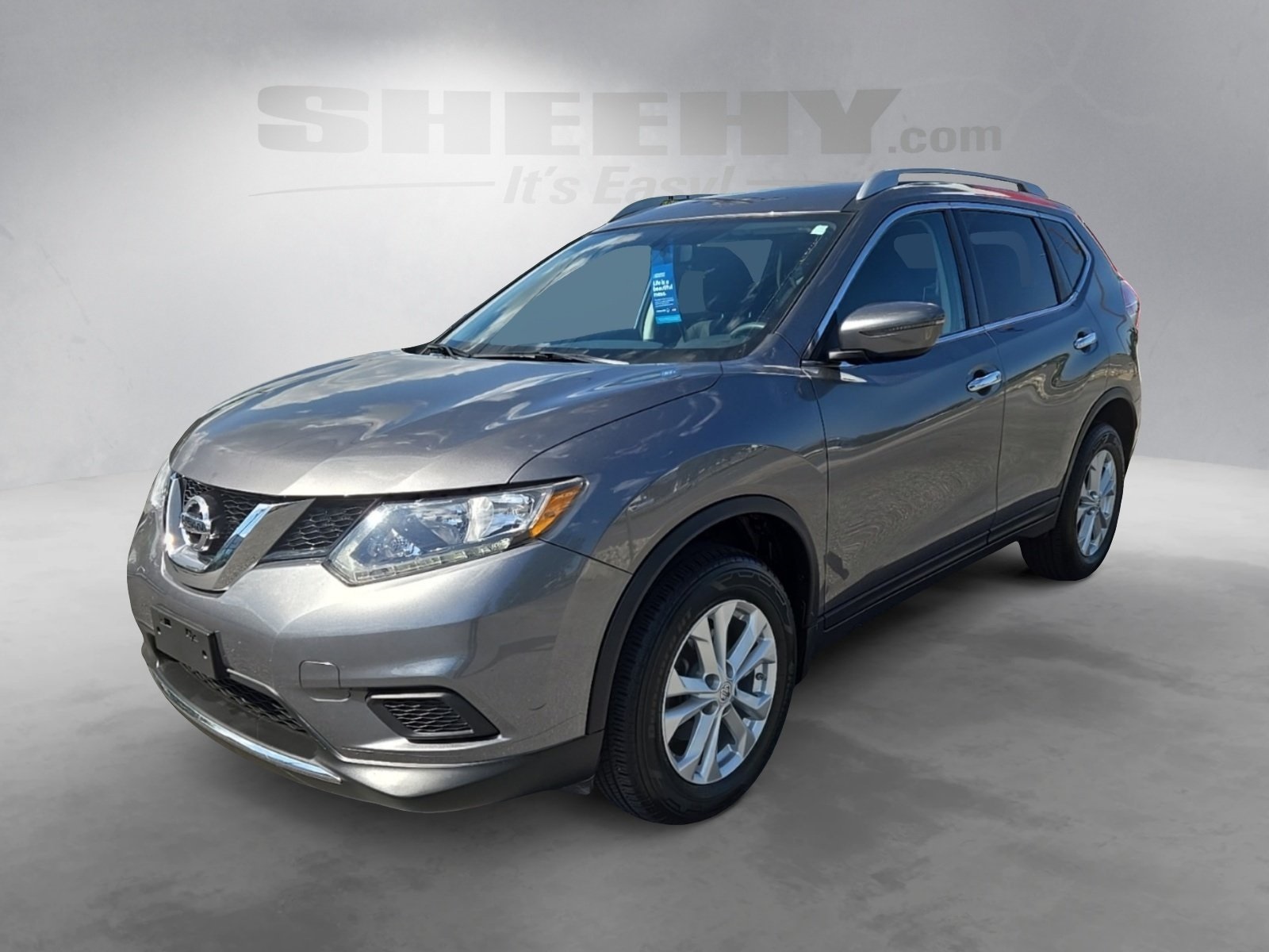2016 Nissan Rogue SV photo 12