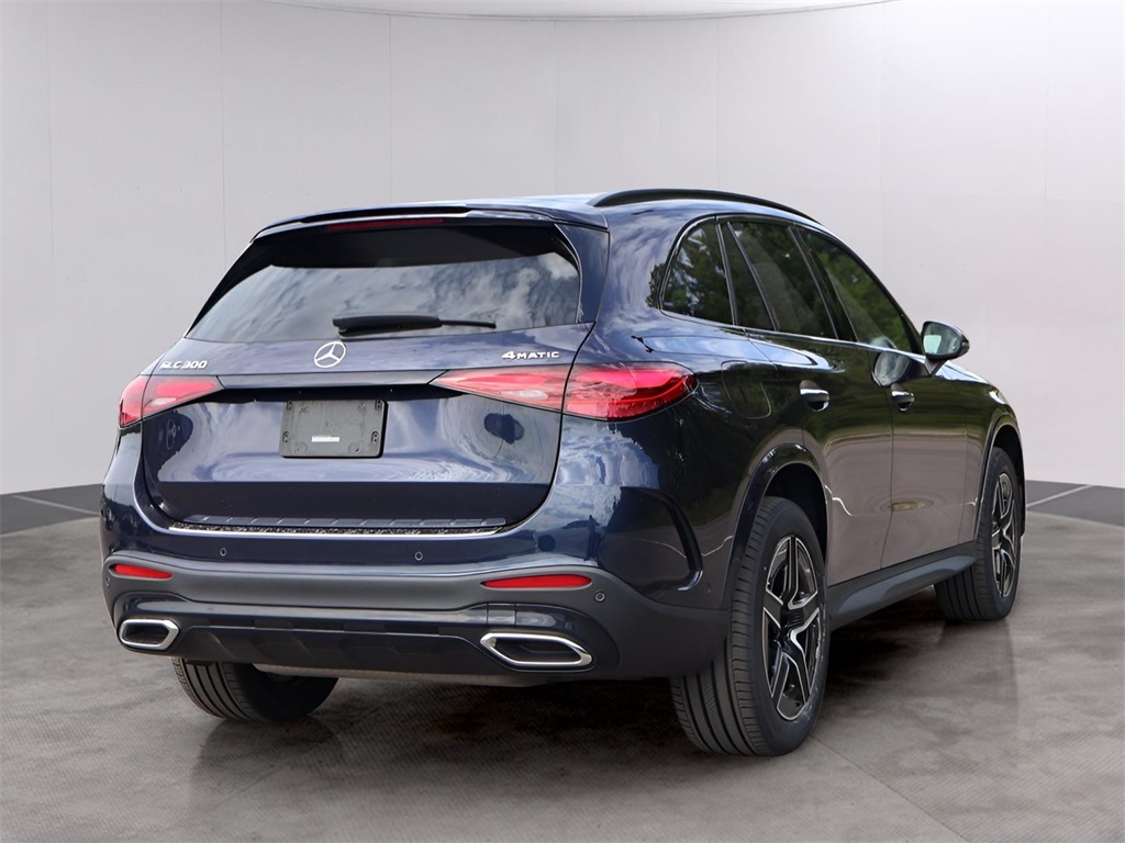 2023 Mercedes Benz GLC 300 4MATIC photo 4