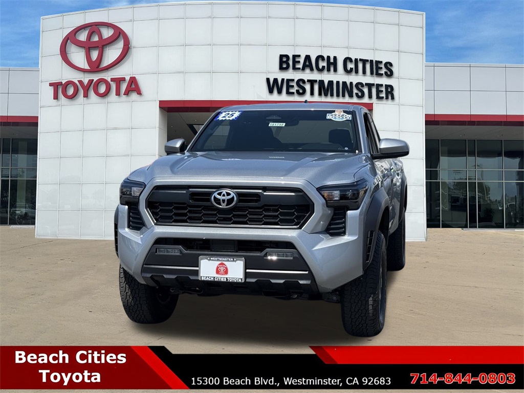 2025 Toyota Tacoma PreRunner photo 4
