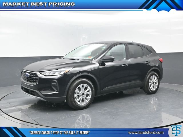2026 Ford Escape Active's photo