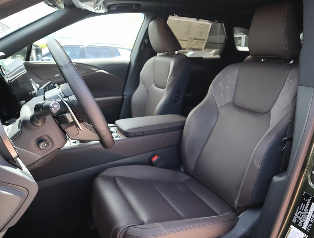 2025 Lexus RX 450h+ Luxury AWD photo 32