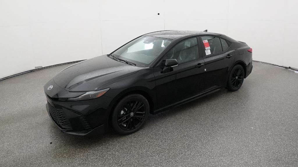 2026 Toyota Camry SE's photo