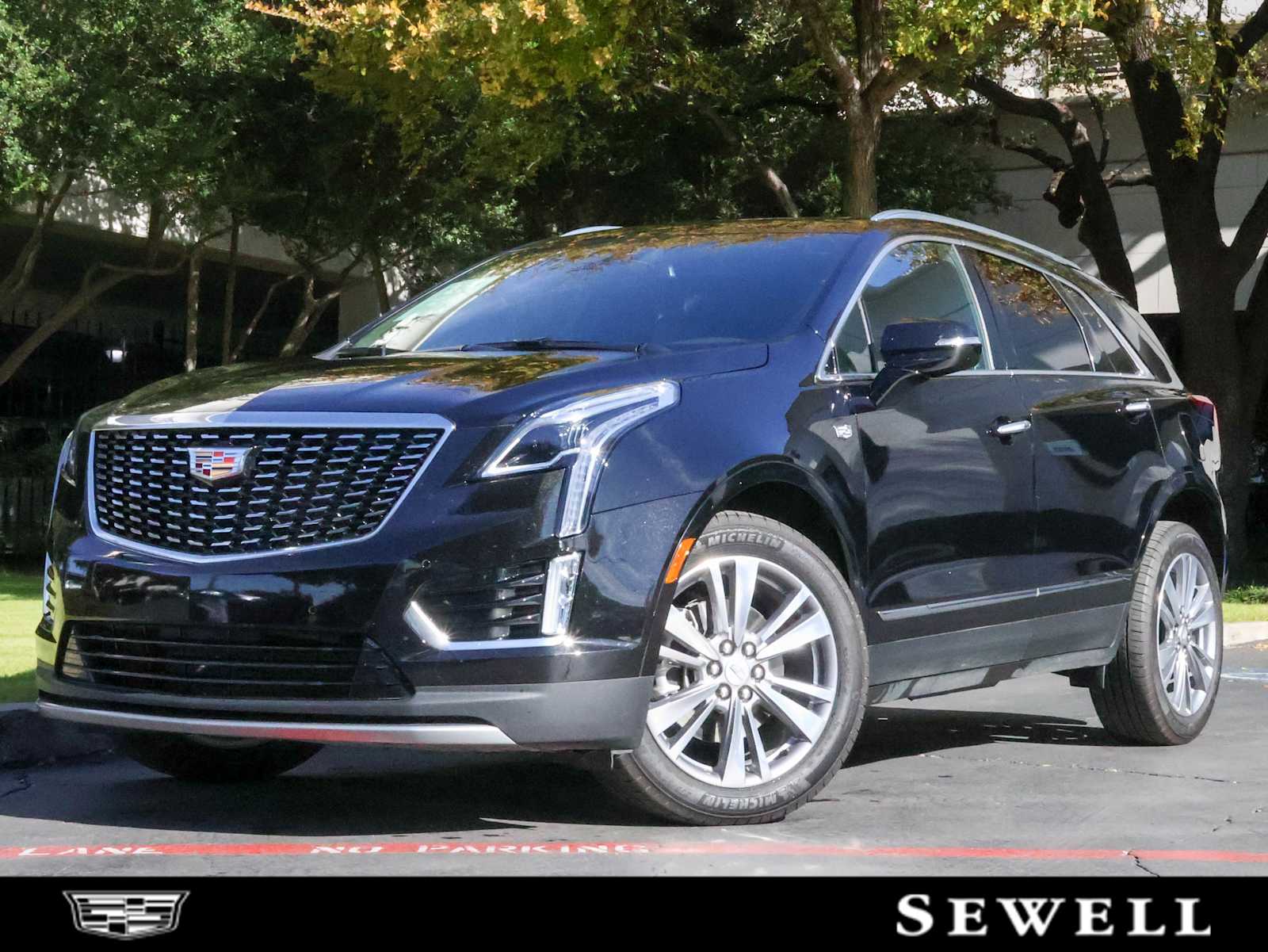 2025 Cadillac XT5 Premium Luxury's photo