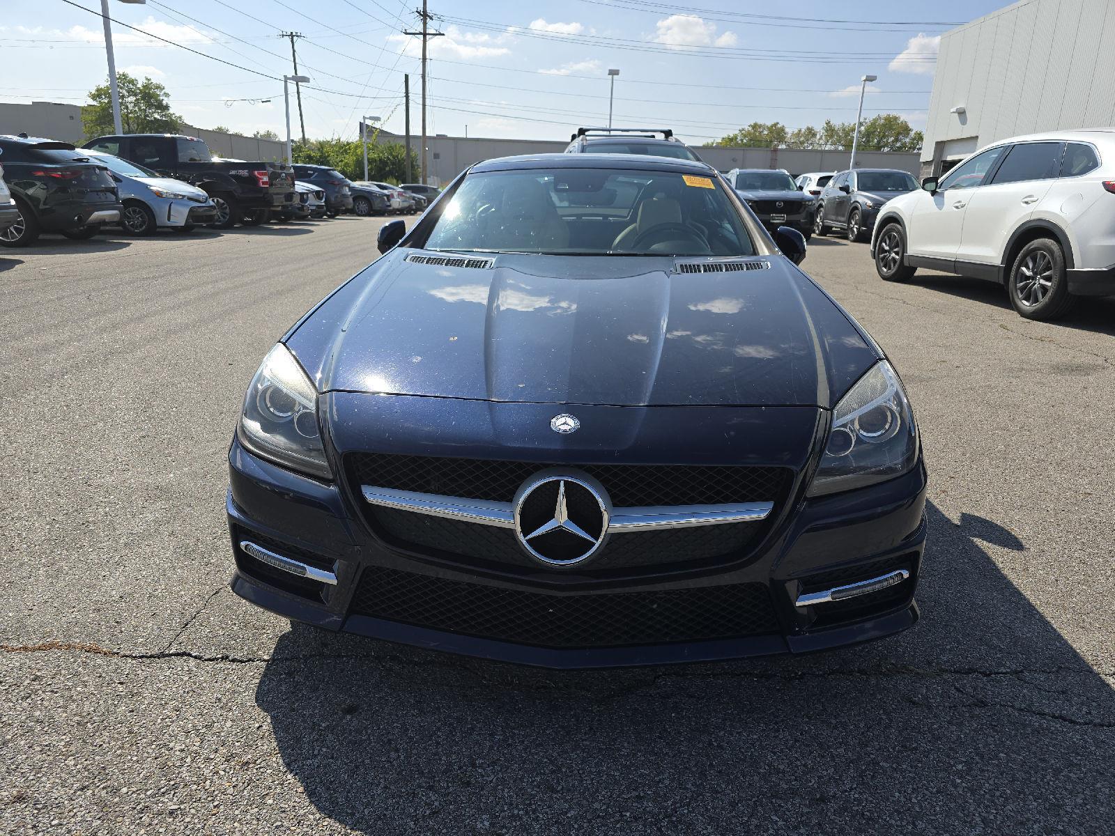 2014 Mercedes Benz SLK 250 photo 2
