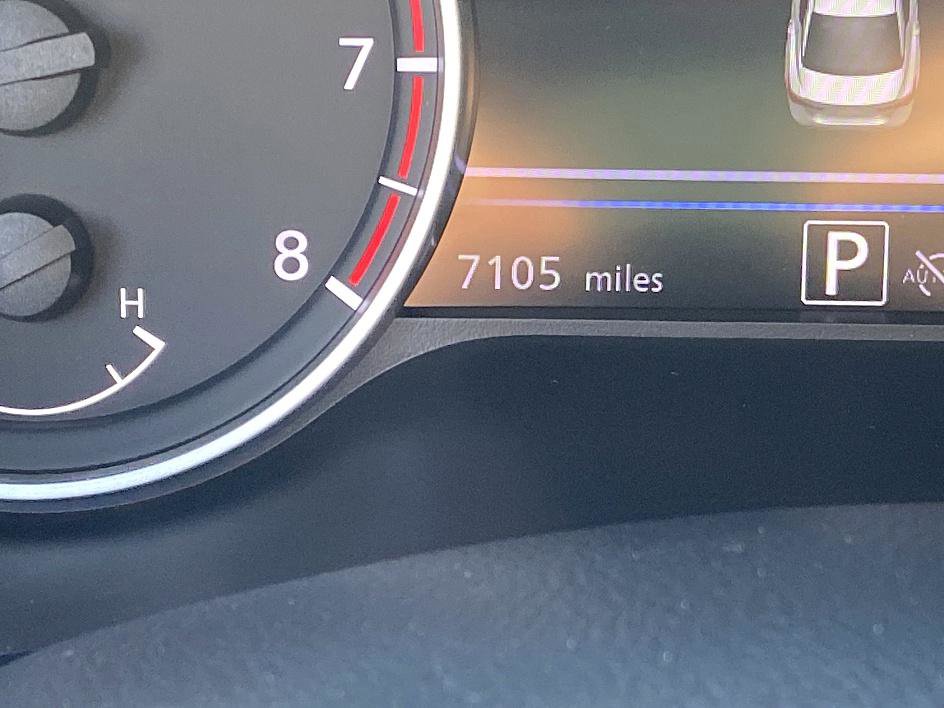 2025 Nissan Sentra SV photo 7