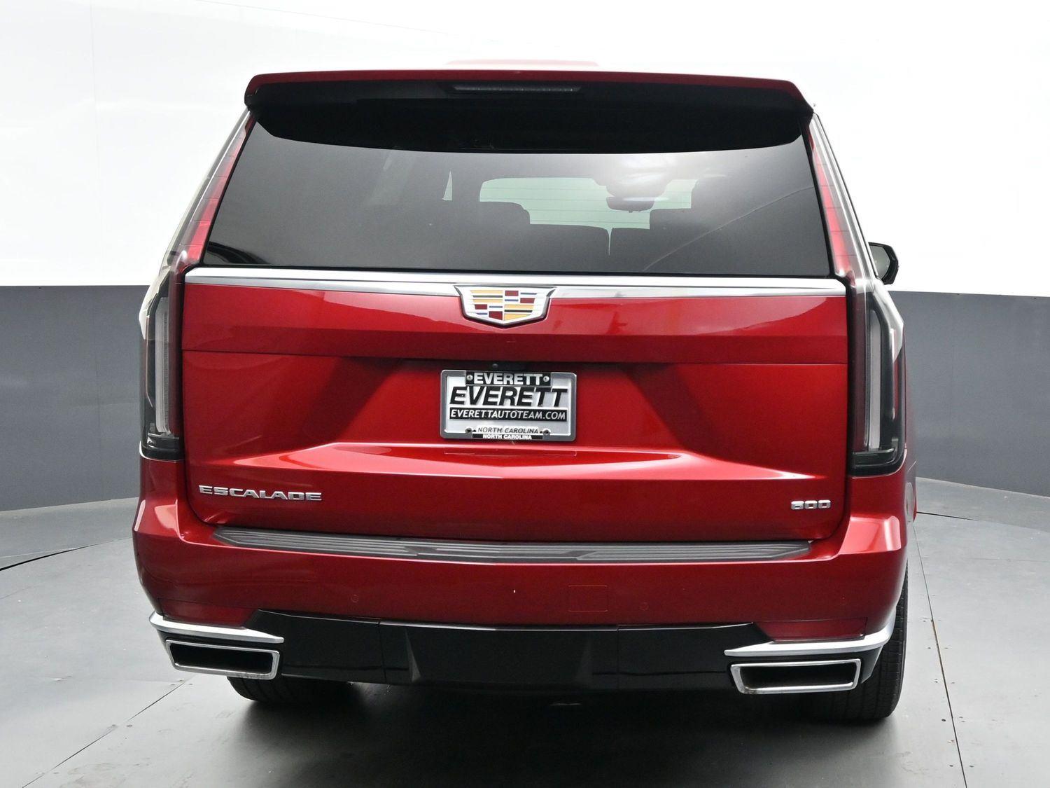 2024 Cadillac Escalade Premium Luxury Platinum photo 4