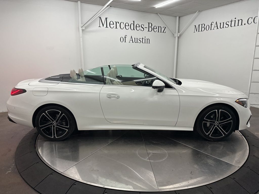 2026 Mercedes Benz CLE 300 4MATIC Cabriolet photo 5