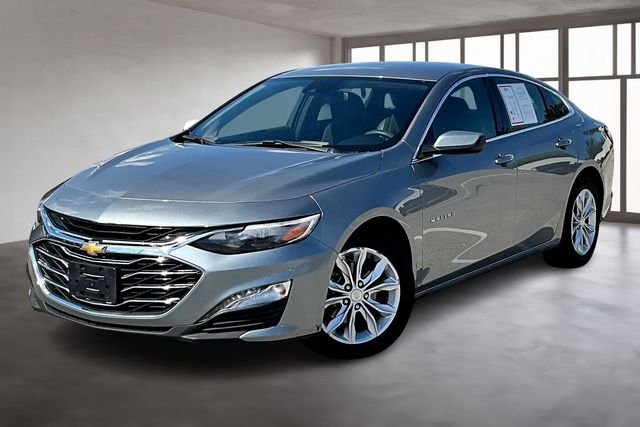 2023 Chevrolet Malibu 1LT photo 2
