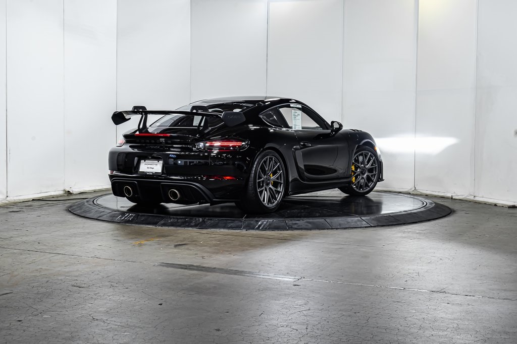 2025 Porsche Cayman GT4 RS photo 7