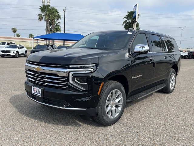 2025 Chevrolet Suburban Premier photo 3